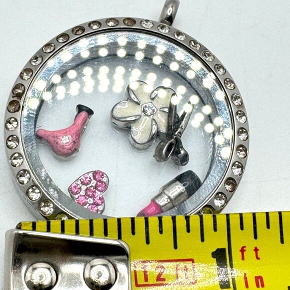 Origami Owl Round Silvertone Hairdresser Locket Rhinestones & Charms Hairdryer S - Picture 2 of 8